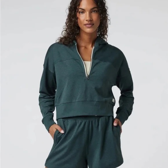 Vuori Tops - Vuori Halo Half Zip Cropped Hoodie